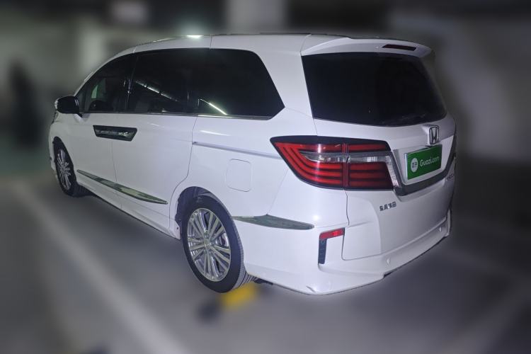 Used Honda Elysion 2016 2.4L Supreme Edition
