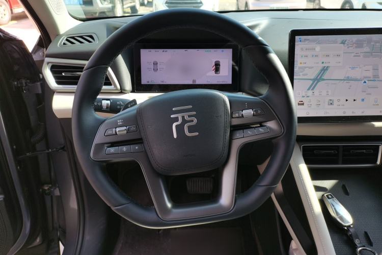 Used BYD Yuan UP 2025 Intelligent Driving Version 401 KM Dynamic Edition
