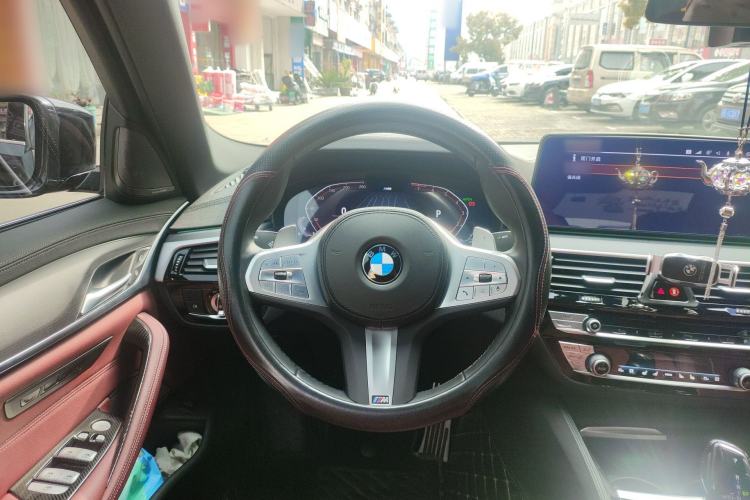 Used BMW 5 Series 2022 Restyled 530Li Luxury Edition M Sport Package Steering Wheel