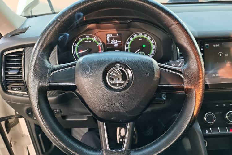 Used Skoda Kodiaq 2018 Facelifted TSI330 5-Seater Two-Wheel-Drive Standard Edition