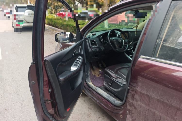 Used Baojun 560 2016 1.5T Manual Luxury Model
