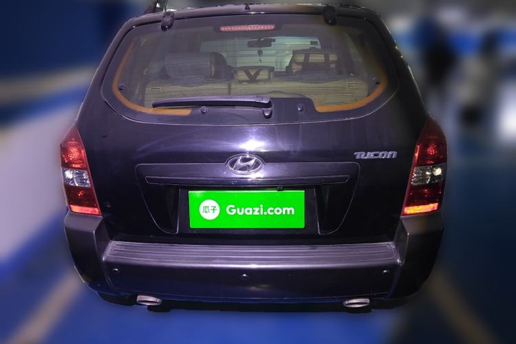 Used Hyundai Tucson 2009 2.0L Automatic Two-Wheel Drive with Sunroof