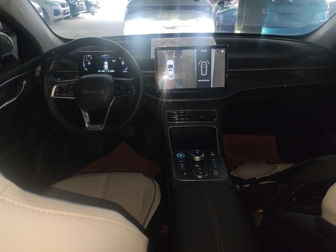 BYD Destroyer 05 2024 HONOR Edition DM-i 55KM Luxury Model — снимка 17