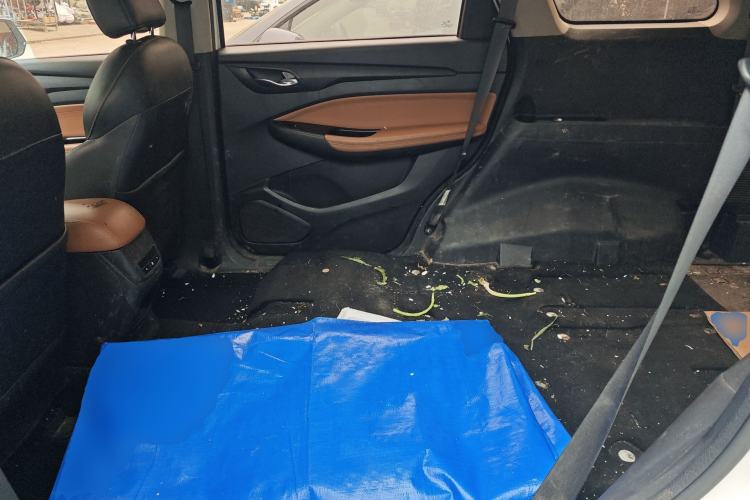 Used Wuling Hongguang S3 2018 1.5L Manual Luxury Model China V Standard