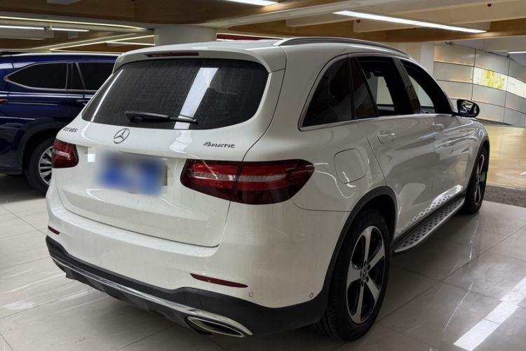 Used Mercedes-Benz GLC 2017 GLC 260 4MATIC Luxury Model