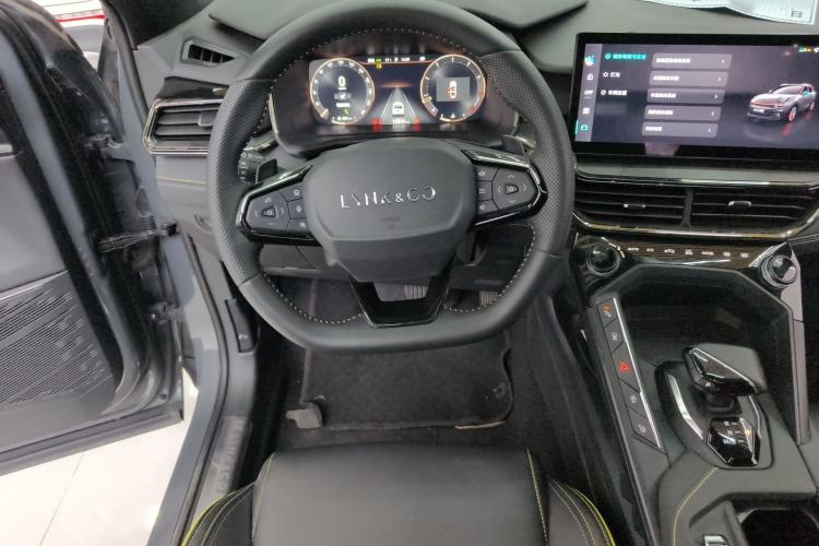 Used Lynk & Co 06 2023 Remix 1.5T Dynamic Halo