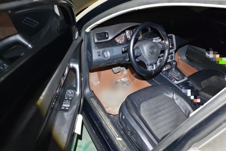 Used Volkswagen Magotan 2016 1.8TSI Luxury Comfort Model
