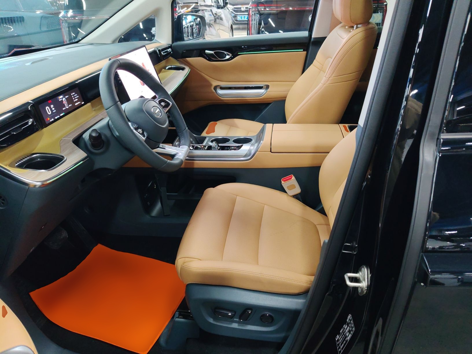 Переднее сиденье в автомобиле