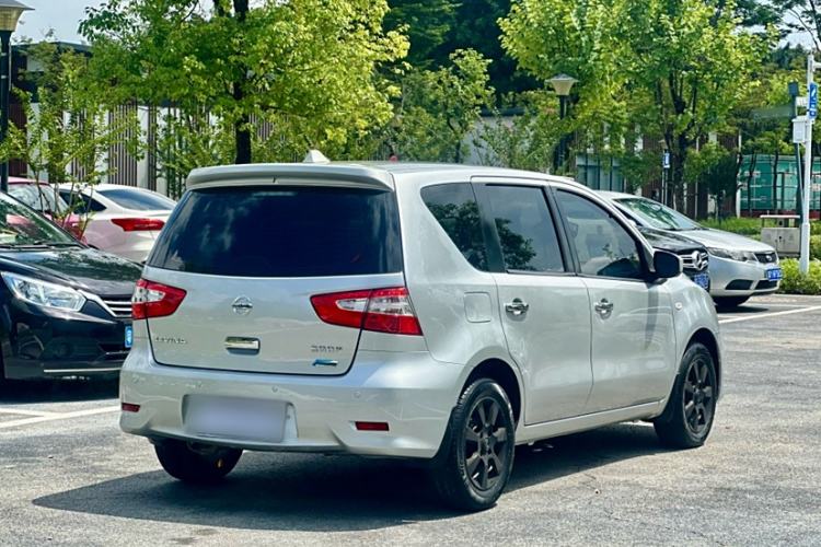 Used Nissan Livina 2015 1.6XE CVT Comfort Edition