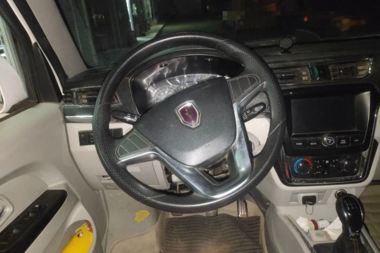 Used Jinbei New Hiace X30L 2018 1.5L Business Edition DLCG14 Steering Wheel