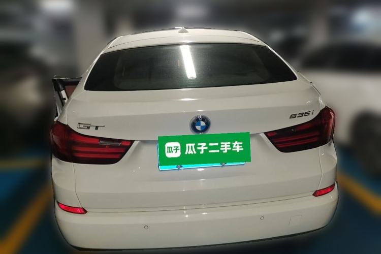 Used BMW 5 Series GT 2014 535i Leading Model
