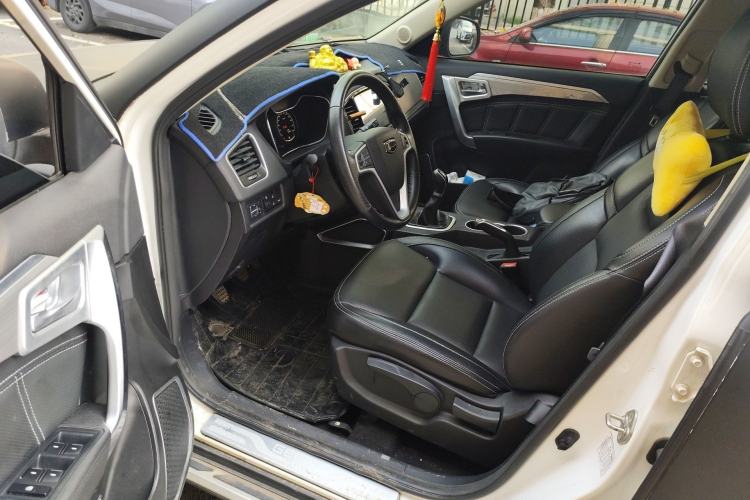 Used Geely Auto Vision X6 2016 1.8L Manual Luxury Model Driver Seat