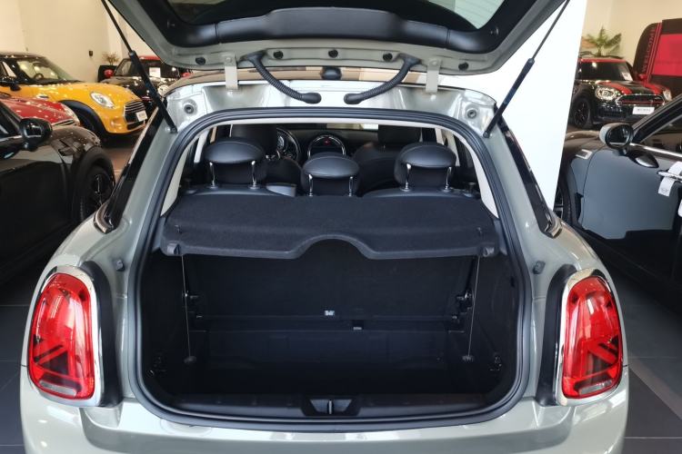 Used MINI MINI 2019 1.5T COOPER Classic Edition Five-Door Version