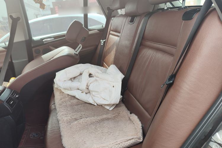 Used BMW X5 2013 xDrive35i Luxury Model
