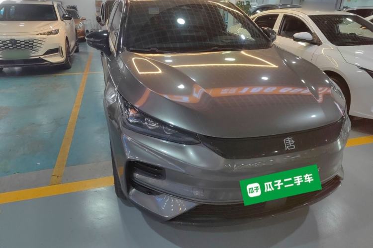 Used BYD Tang New Energy 2022 EV 635 km All-Wheel-Drive Flagship Model
