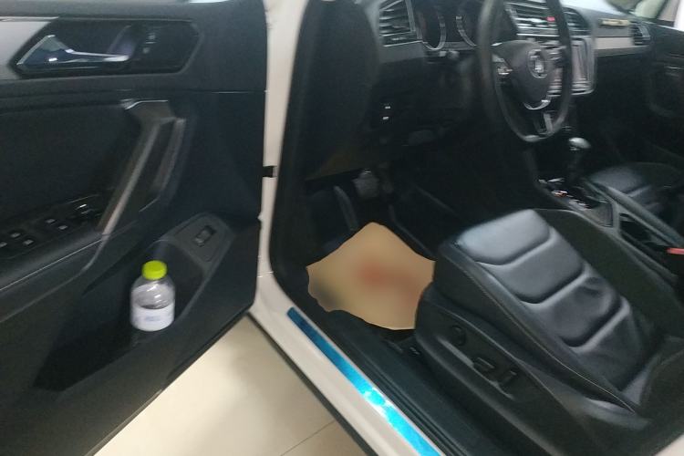 Used Volkswagen Tiguan L 2019 330TSI Automatic Two-Wheel Drive Smart Luxury Version China V Emission Standard