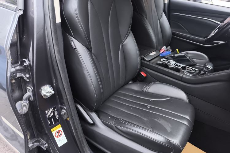 Used CHANGAN CS75 PLUS 2020 1.5T Automatic Luxury Version Right Front Seat