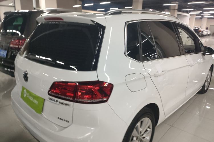 Used Volkswagen Golf Sportsvan 2016 230TSI Automatic Trend Edition Rear Right 45 Deg