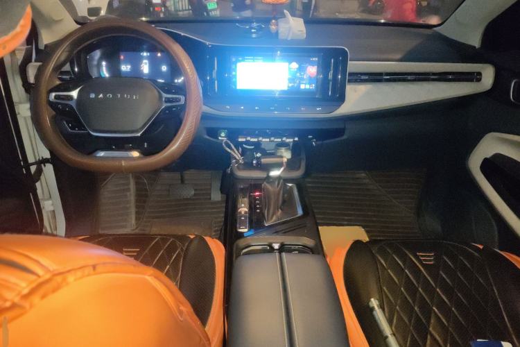 Used Baojun RM-5 2019 1.5T CVT 24-Hour Online Luxury Version 6 Seats
