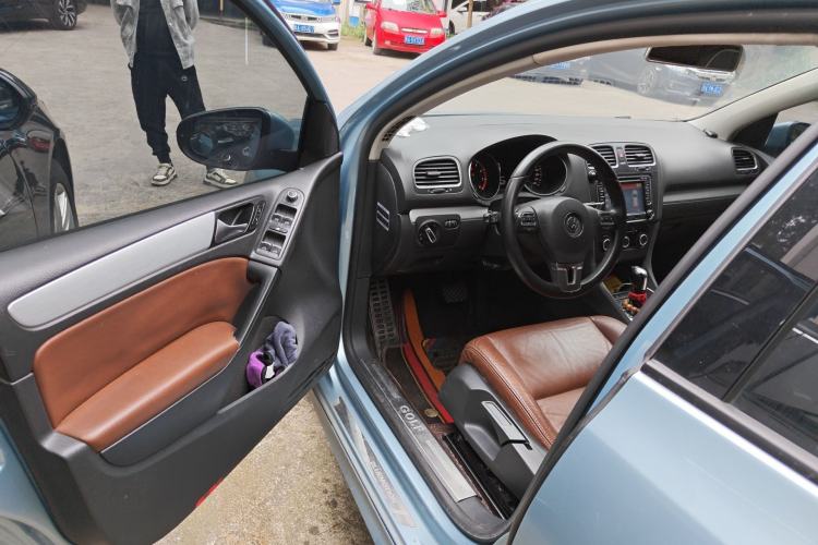 Used Volkswagen Golf 2012 1.4 TSI BlueMotion Edition Driver Seat