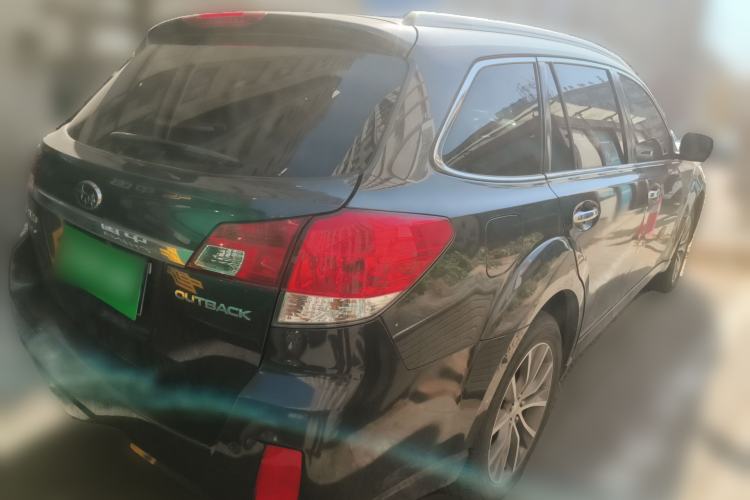Used Subaru Outback 2014 2.5i Yashang Sport Edition

