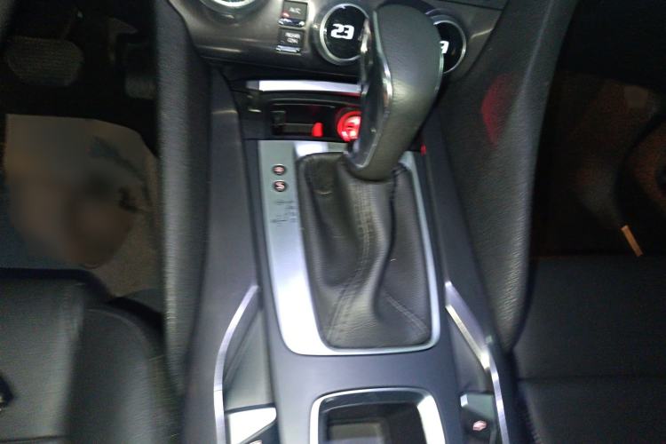 Used DS 5 2014 1.6T Luxury Edition THP160