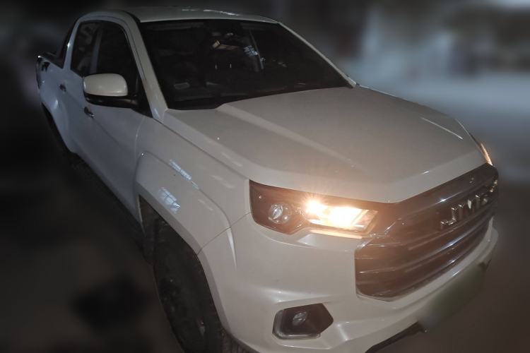 Used JMC Yuhu 7 2022 2.0T Automatic Diesel Two-Wheel Drive Comfort Version Standard Wheelbase