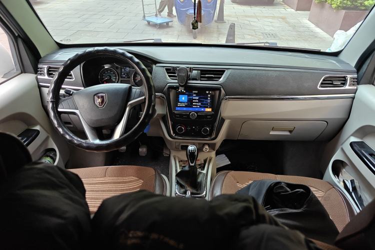 Used Jinbei New Hiace X30L 2021 1.5L Business Van Non-Air-Conditioned Version China VI Standard SWC15M