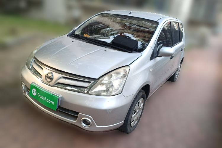 Used Nissan Livina 2010 Jingyue Edition 1.6L Manual All-Around Model