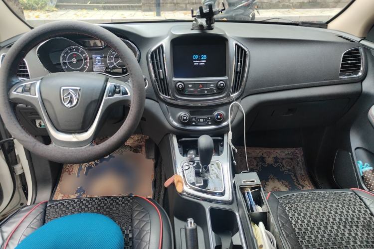 Used Baojun 560 2016 1.8L iAMT Luxury Model