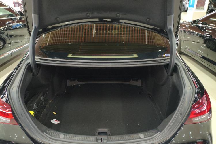 Used Mercedes-Benz E-Class 2021 E 300 L Stylish Model
