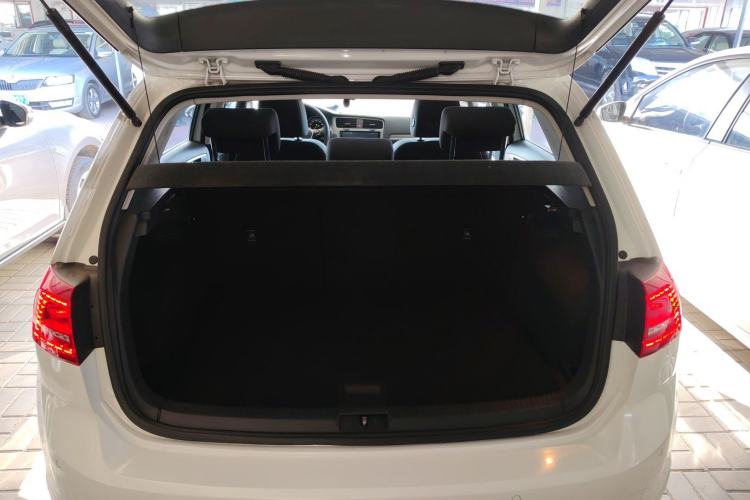 Used Volkswagen Golf 2015 1.6L Automatic Comfort Model