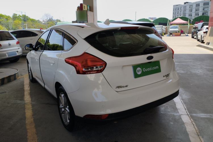 Used Ford Focus 2018 Two-Door Classic EcoBoost 125 Automatic Supercharged Style SmartDrive Edition