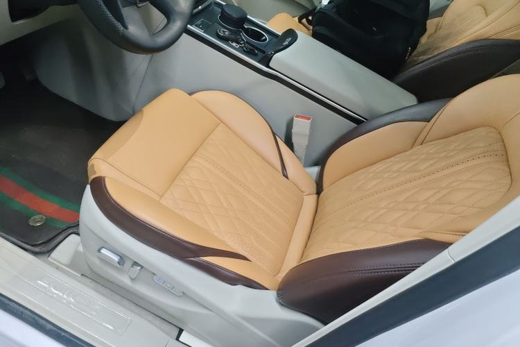 Used Buick GL8 2020 ES Land Cruiser 653T Comfort Edition
