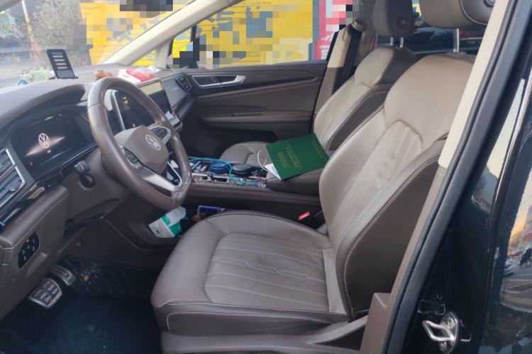 Used Volkswagen Viloran 2022 380TSI Luxury Edition