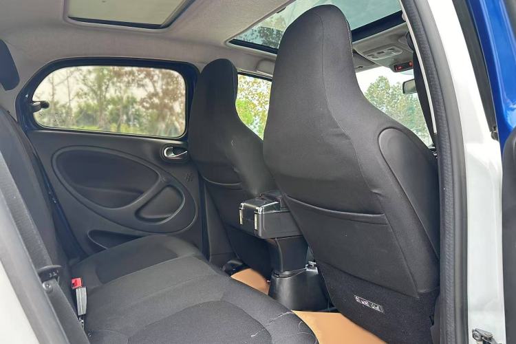 Used smart forfour 2016 1.0L 52 kW Passion Edition