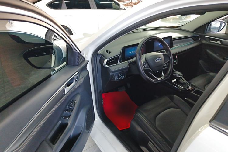 Used Ford Escort 2021 1.5L Automatic Diamond Edition