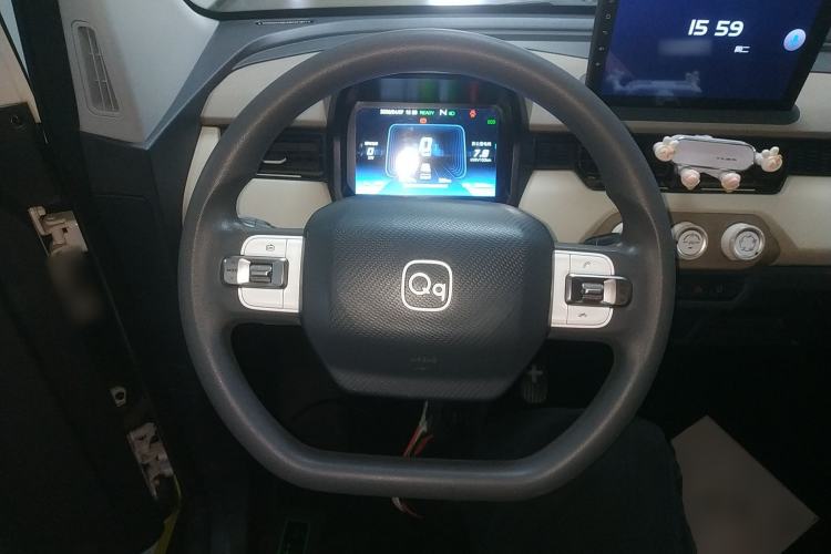 Used Chery QQ Ice Cream 2024 Edition Youth Version 205km Sundae Steering Wheel