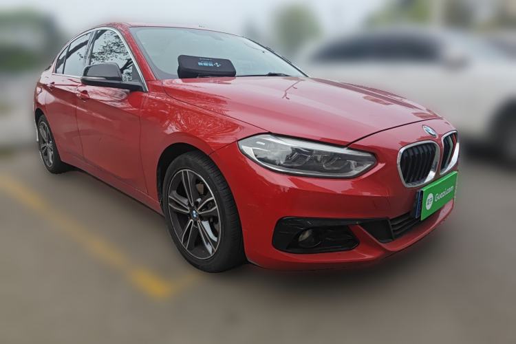 Used BMW 1 Series 2018 118i Sport Edition Front Right 45 Deg