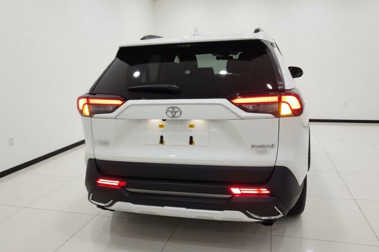 Used Toyota RAV4 2020 2.0L CVT 4x4 Style PLUS Edition