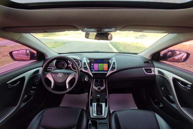 Used Hyundai Elantra (5th Generation / Langdong) 2013 1.6L Automatic Leading Model Interior 2