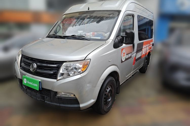 Used Dongfeng Yufeng 2014 2.5T YuliBao Logistics Vehicle Low-Trim Version with Short Wheelbase and Mid-Roof Design – ZD25