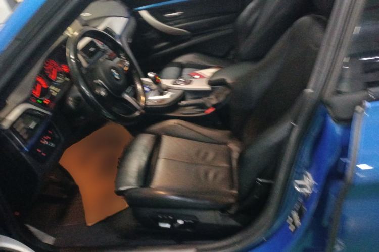 Used BMW 3 Series GT 2016 320i Design Package Edition Left Front Seat