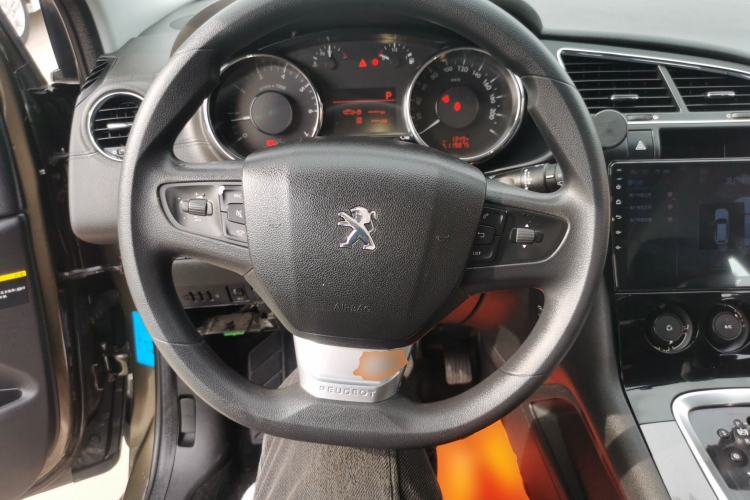 Used Peugeot 3008 2016 2.0L Automatic Classic Edition Steering Wheel