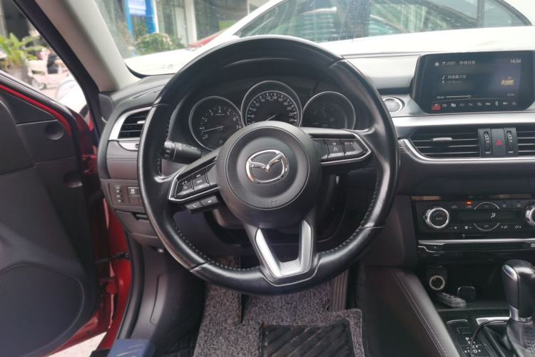 Used Mazda Atenza 2017 2.0L Blue Sky Luxury Edition
