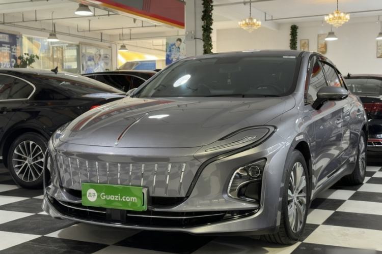 Used Hongqi E-QM5 2024 610 km PLUS