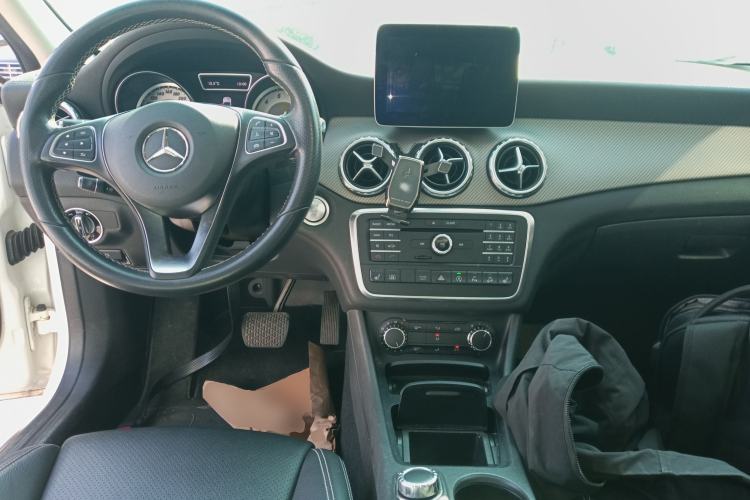 Used Mercedes-Benz GLA 2016 GLA 220 4MATIC Luxury Model