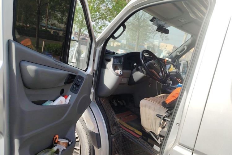 Used Foton Toano 2021 2.0T Manual Tongtu Extended-Wheelbase Mid-Roof 5/6/7-Seater 4F20TC3
