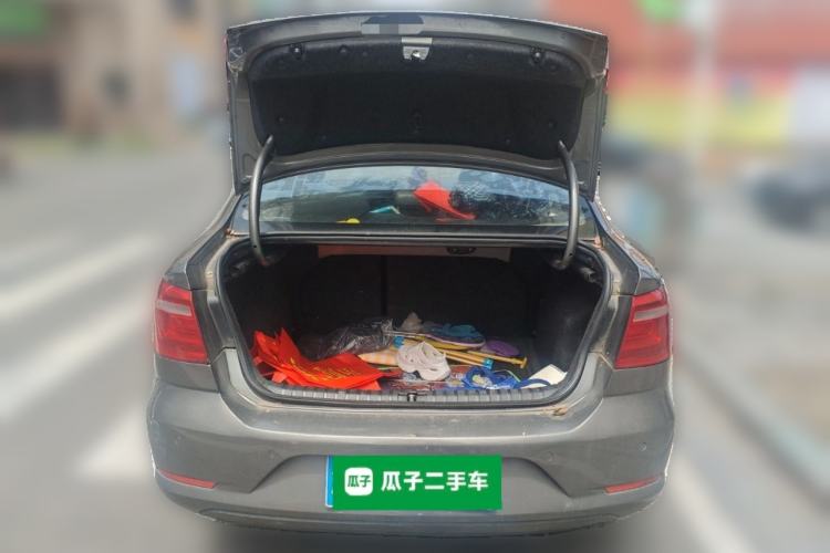 Used Volkswagen Bora 2014 1.6L Automatic Comfort Model Trunk