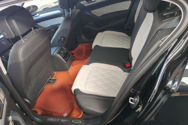 Used Volkswagen Magotan 2025 Revised Version Zhongxiang Edition 330TSI DSG Luxury Trim Left Front Seat